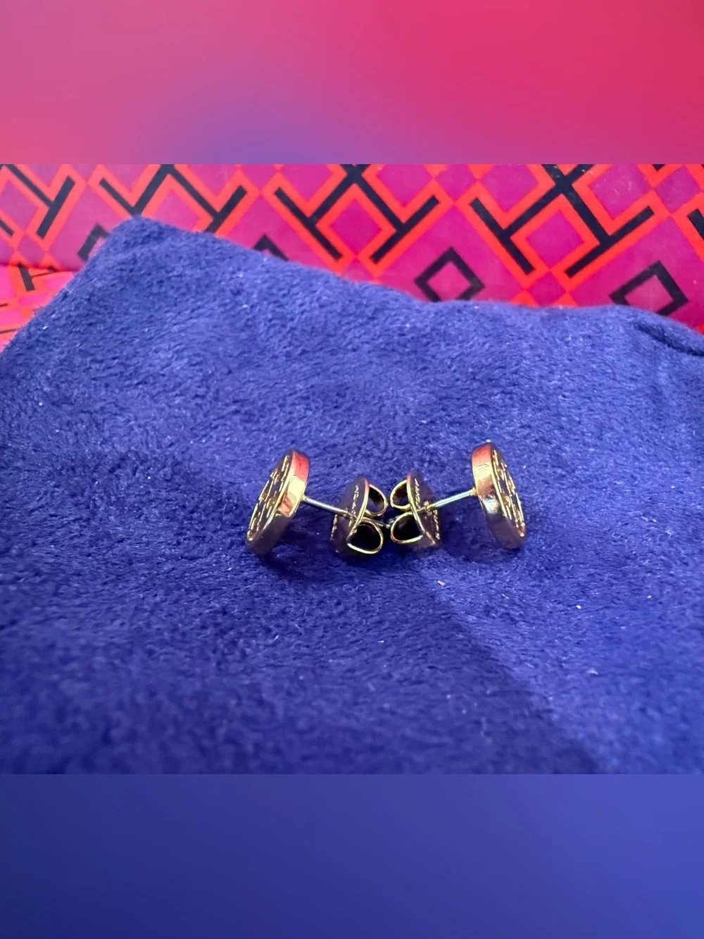 TORY BURCH Miller Icon Stud Earrings in 18k Plated Gold